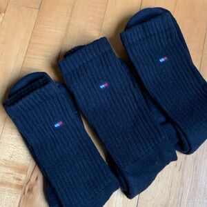 3/10$ Tommy Hilfiger socks (3 pairs)